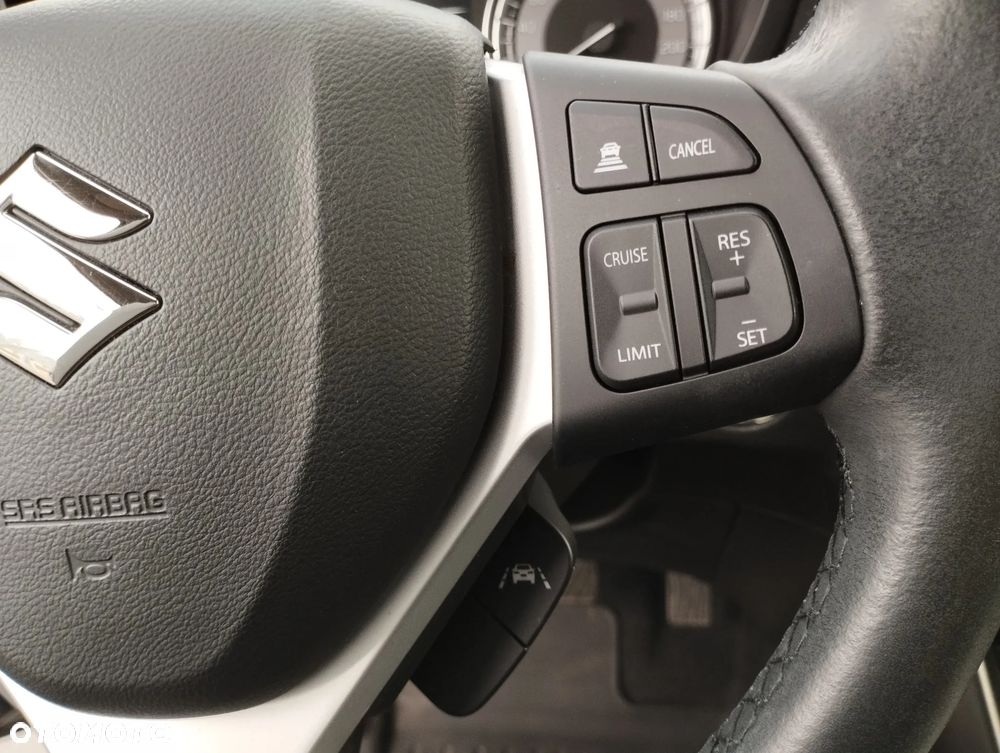 Suzuki S-Cross 1.4 SHVS Premium - 24