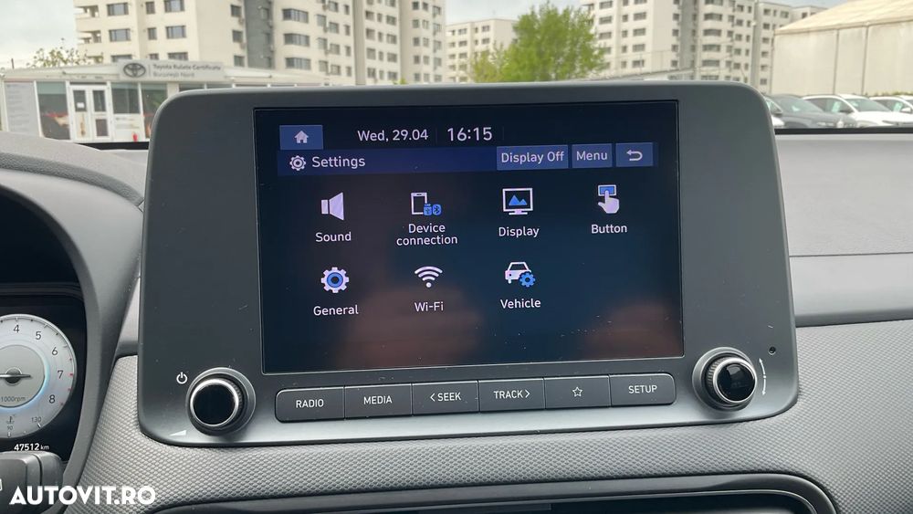 Hyundai KONA - 22