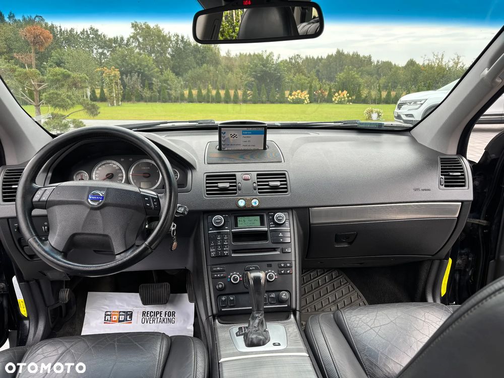 Volvo XC 90 D5 AWD Executive - 26