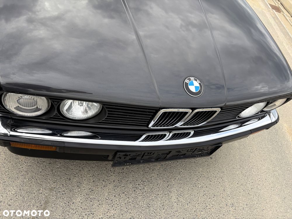 BMW Seria 3 320i - 10