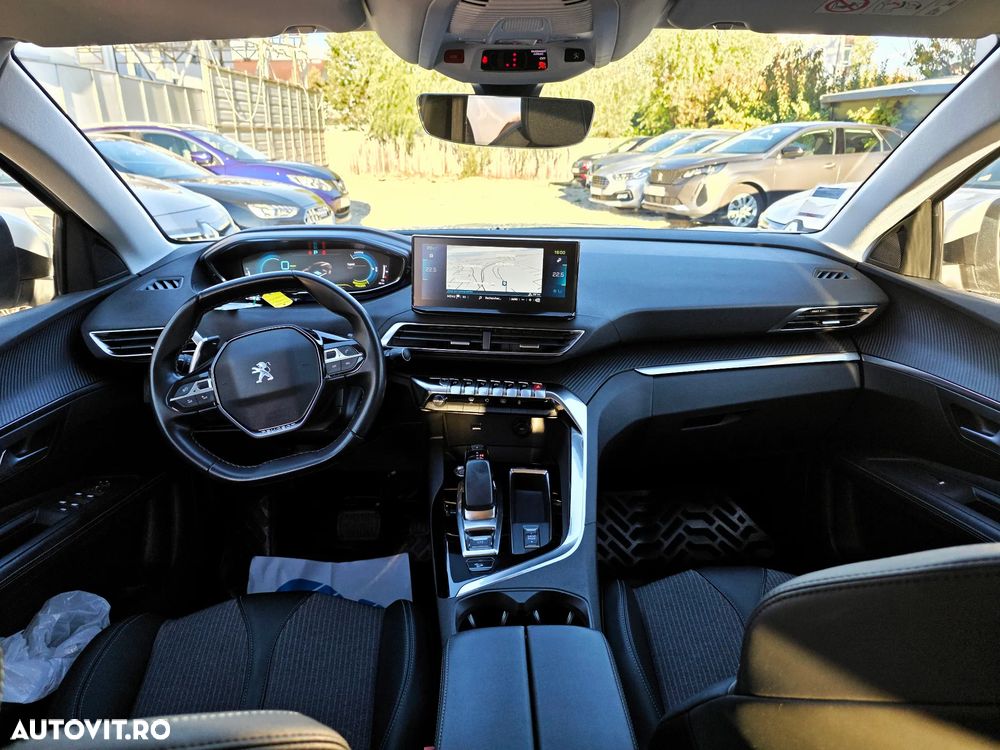 Peugeot 3008 PHEV 300 EAT8 4X4 GT - 21