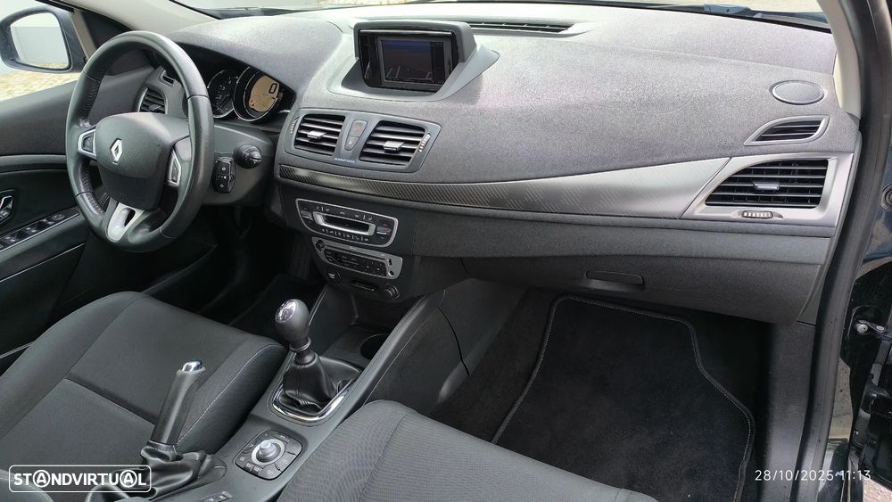 Renault Mégane ver-1-5-dci-limited - 46