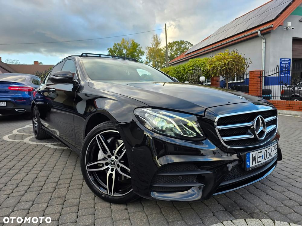 Mercedes-Benz Klasa E 220 d 4-Matic 9G-TRONIC - 2
