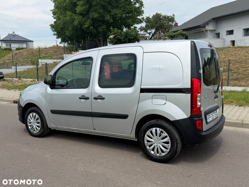 Mercedes-Benz CITAN - 11