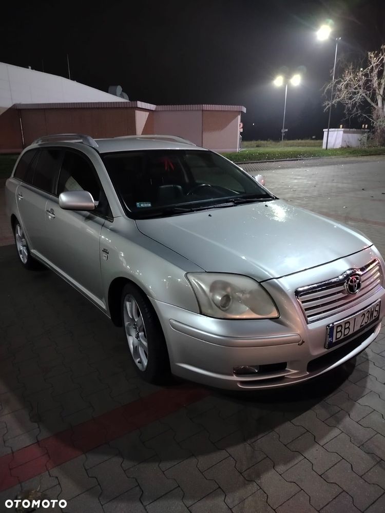 Toyota Avensis 2.0 D-4D Combi - 6