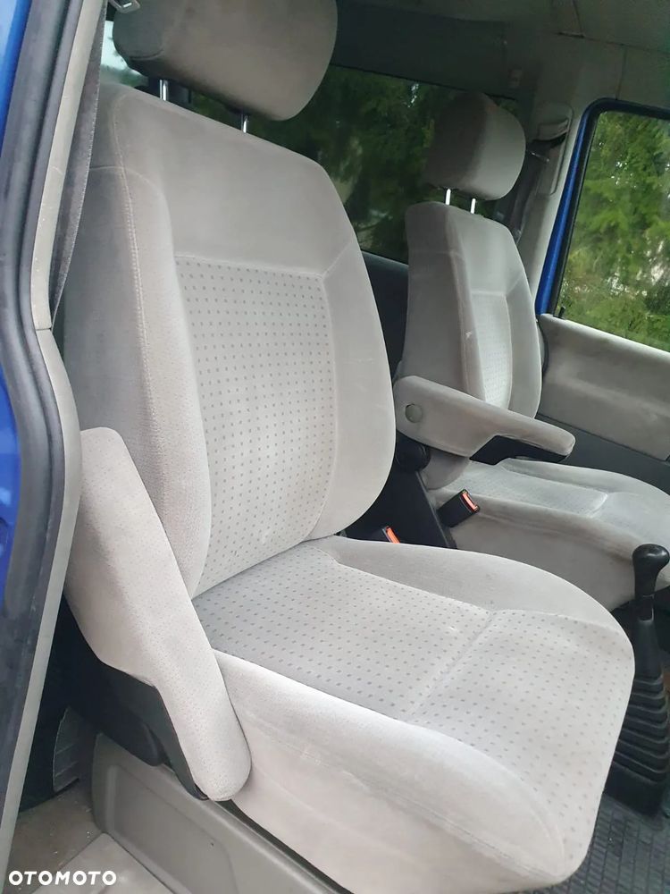 Fotele przednie Vw transporter T4 Caravelle 2.5 tdi części - 1