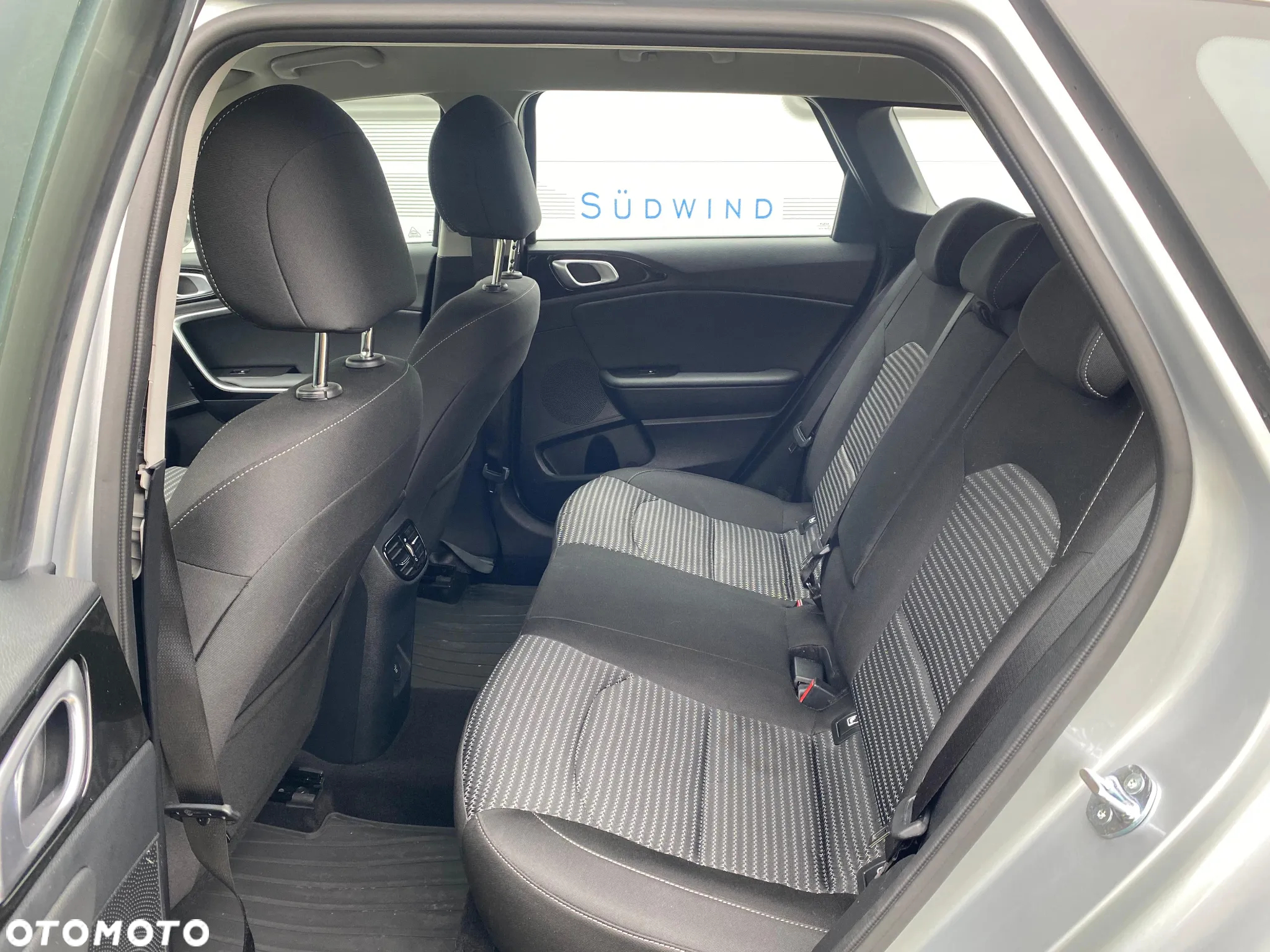 Kia Ceed 1.5 T-GDI DCT7 OPF Vision - 22