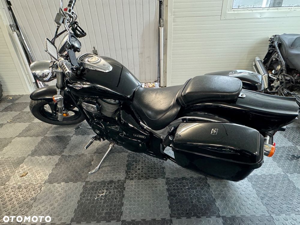 Suzuki Boulevard - 4