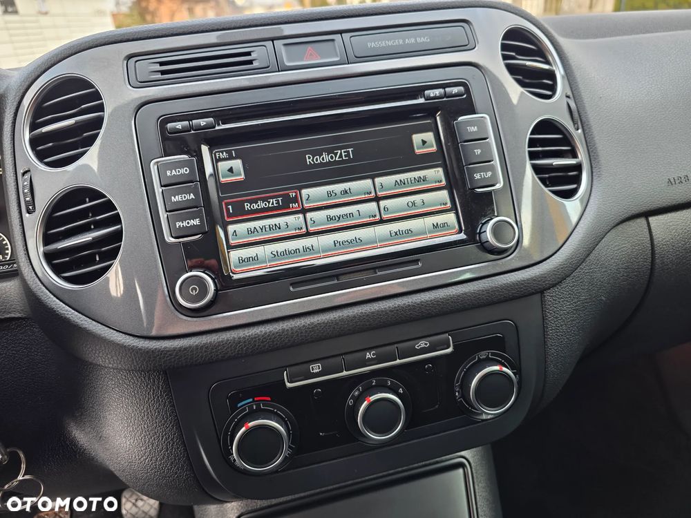 Volkswagen Tiguan 2.0 TDI SCR BlueMotion Technology Sport & Style - 20