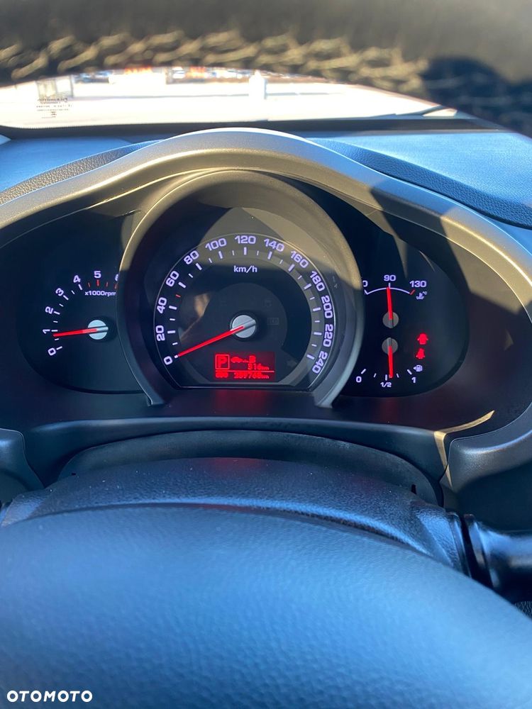 Kia Sportage 2.0 CRDI XL - 17