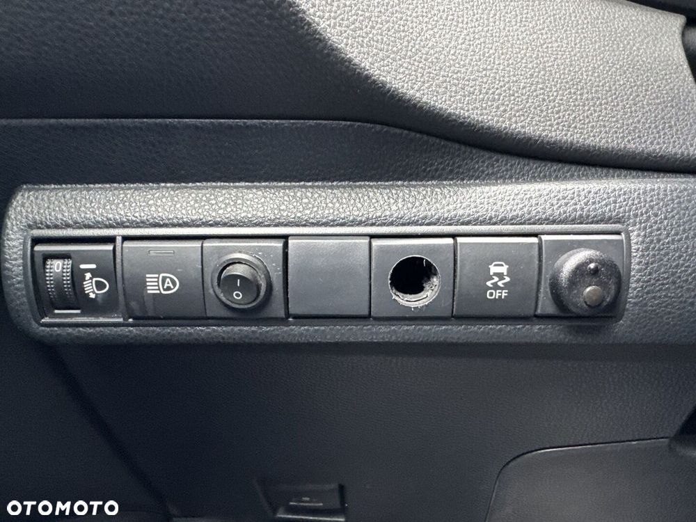 Toyota Corolla 1.2 T Comfort - 22