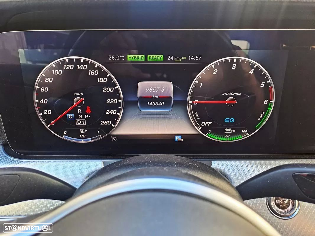 Mercedes-Benz E 300 de Avantgarde - 15