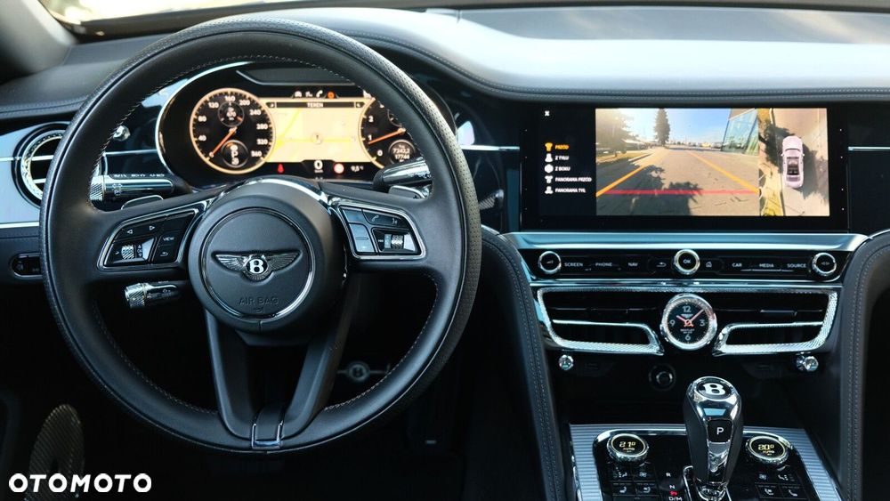 Bentley Flying Spur - 21