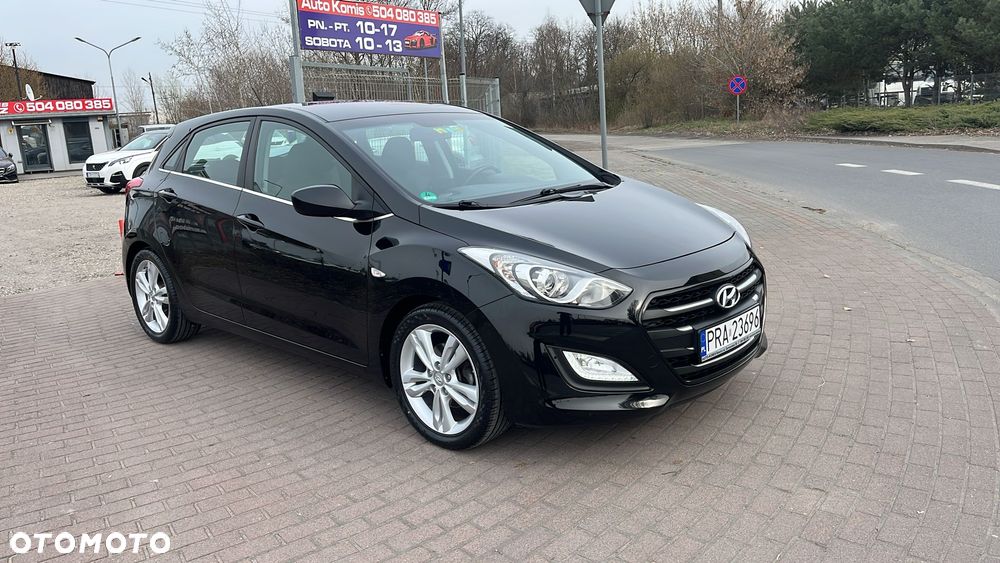Hyundai i30 blue 1.6 GDI Style - 3
