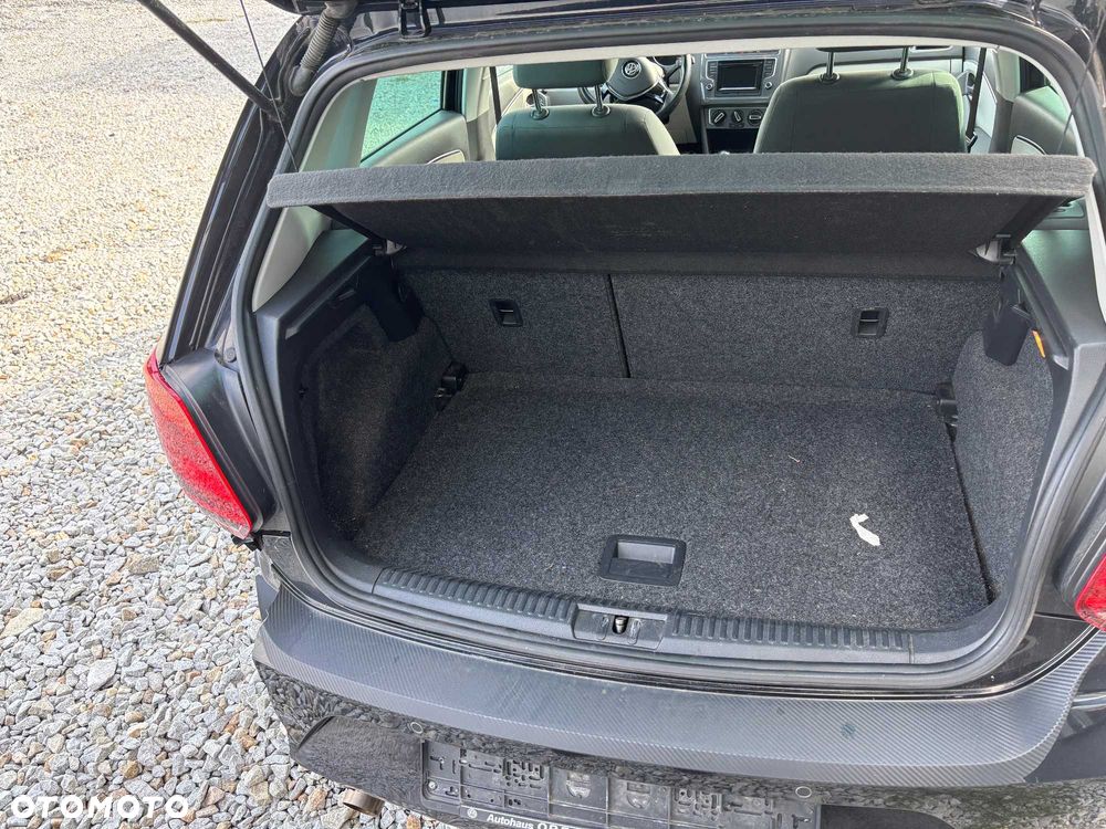 Volkswagen Polo - 15