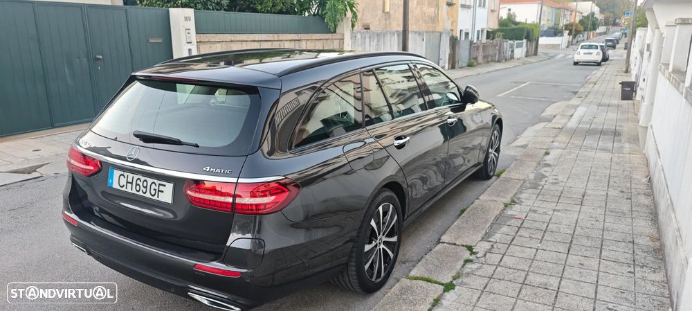 Mercedes-Benz E 300 de 4Matic 9G-TRONIC Exclusive - 23