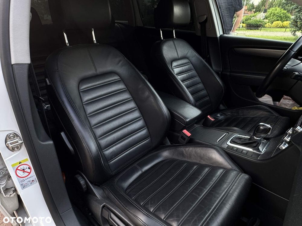 Volkswagen Passat 2.0 TDI DPF DSG 4Motion Highline - 16