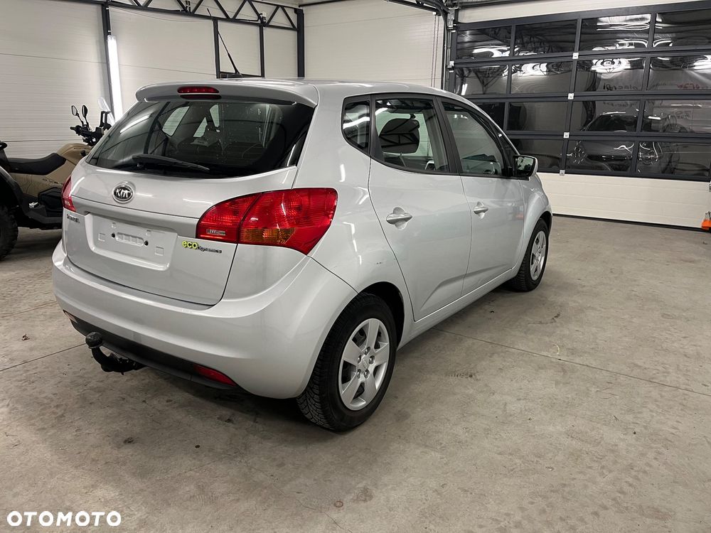Kia Venga 1.4 CRDi 90 Business Line - 6