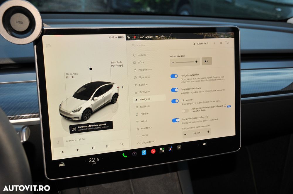 Tesla Model Y Long Range Dual Motor AWD - 24