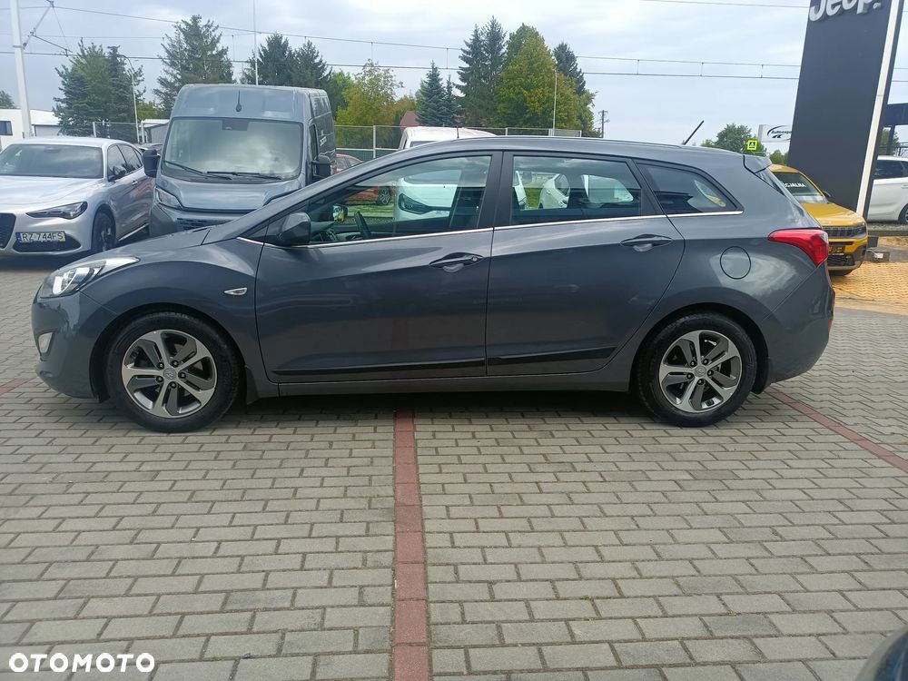 Hyundai i30 1.6 CRDi Comfort - 3