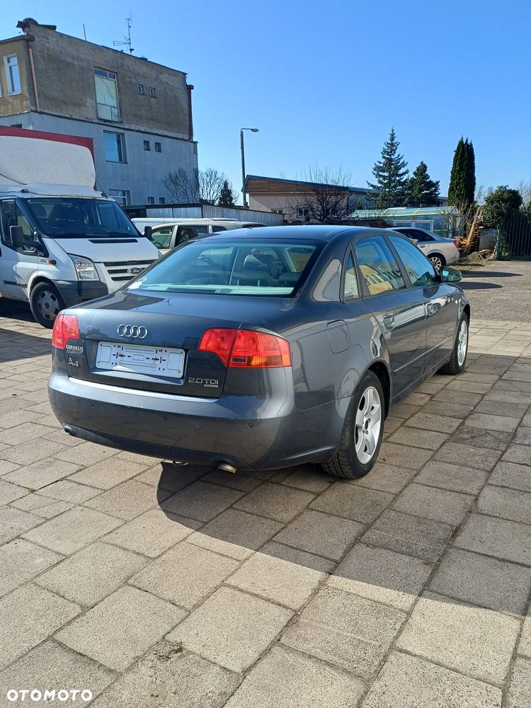 Audi A4 Limousine 2.0 TDI DPF - 2