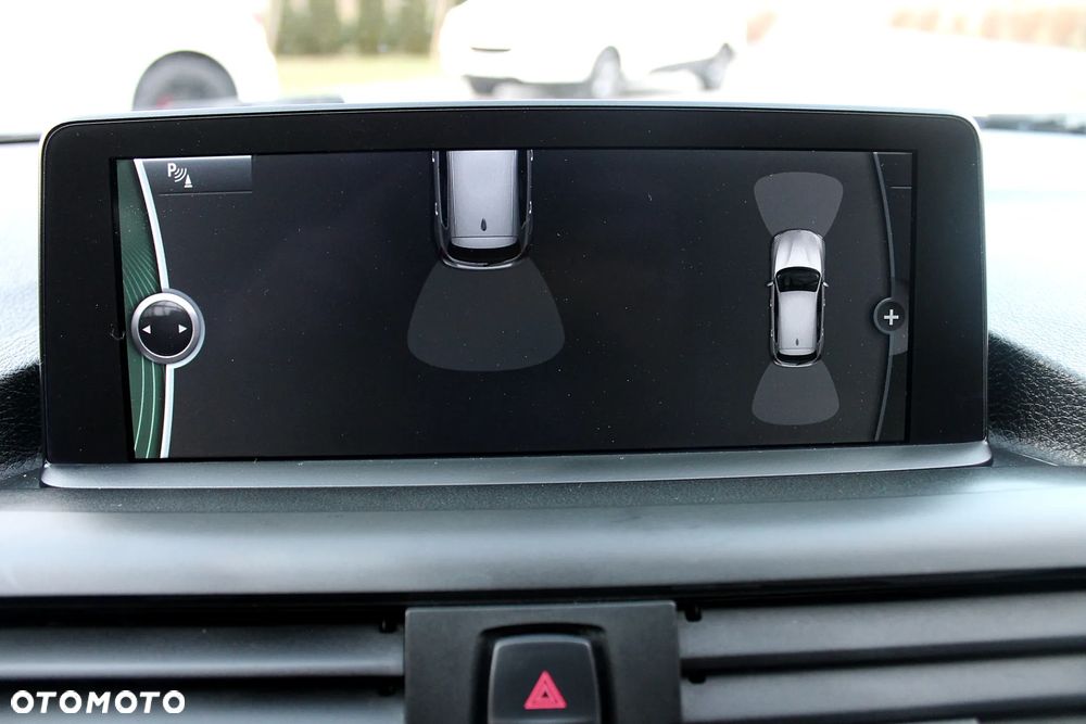 BMW Seria 1 120d BluePerformance - 11