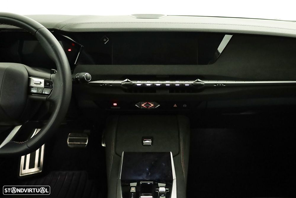 DS DS4 4 1.2 PureTech Performance Line EAT8 - 9