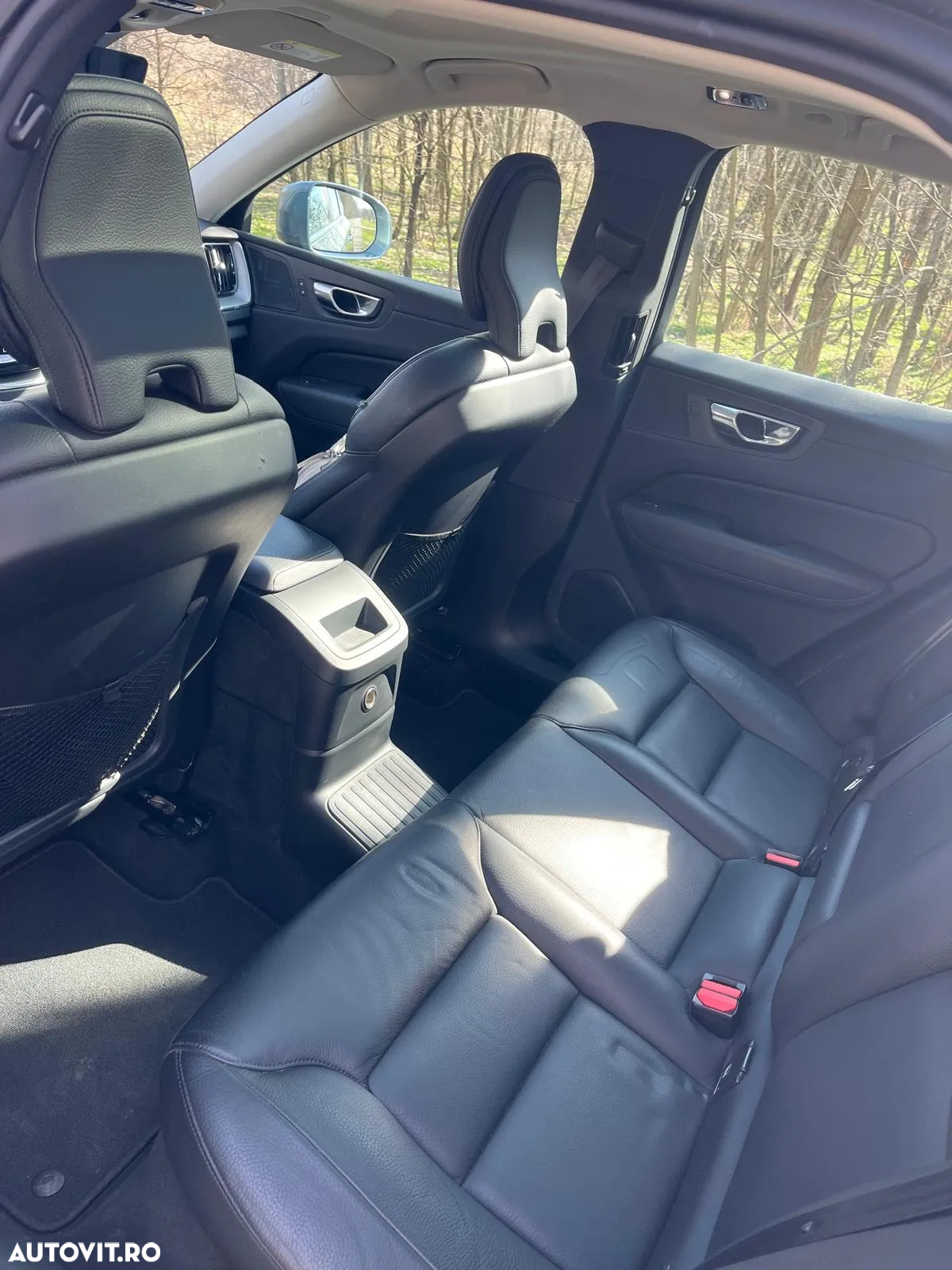 Volvo XC 60 T8 Twin Engine AWD Momentum - 6