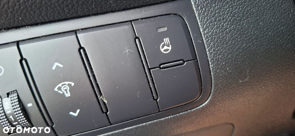 Kia Ceed 1.4 CVVT Dream Team Edition - 23