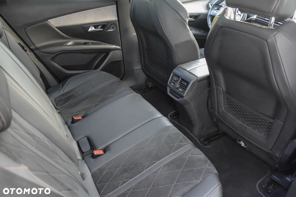 Peugeot 3008 2.0 BlueHDi GT S&S EAT8 - 31