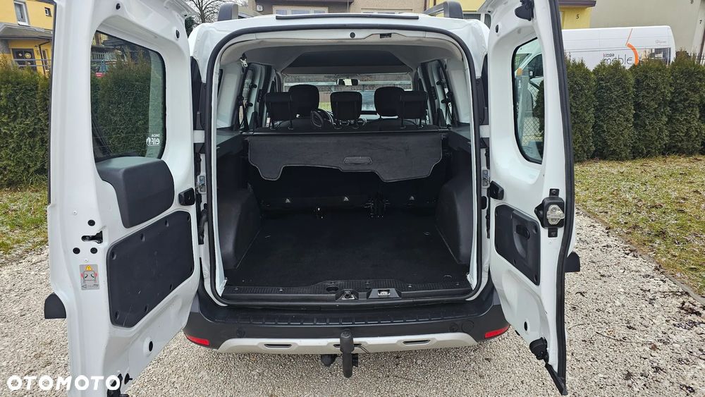 Dacia Dokker TCe 115 Stepway - 30