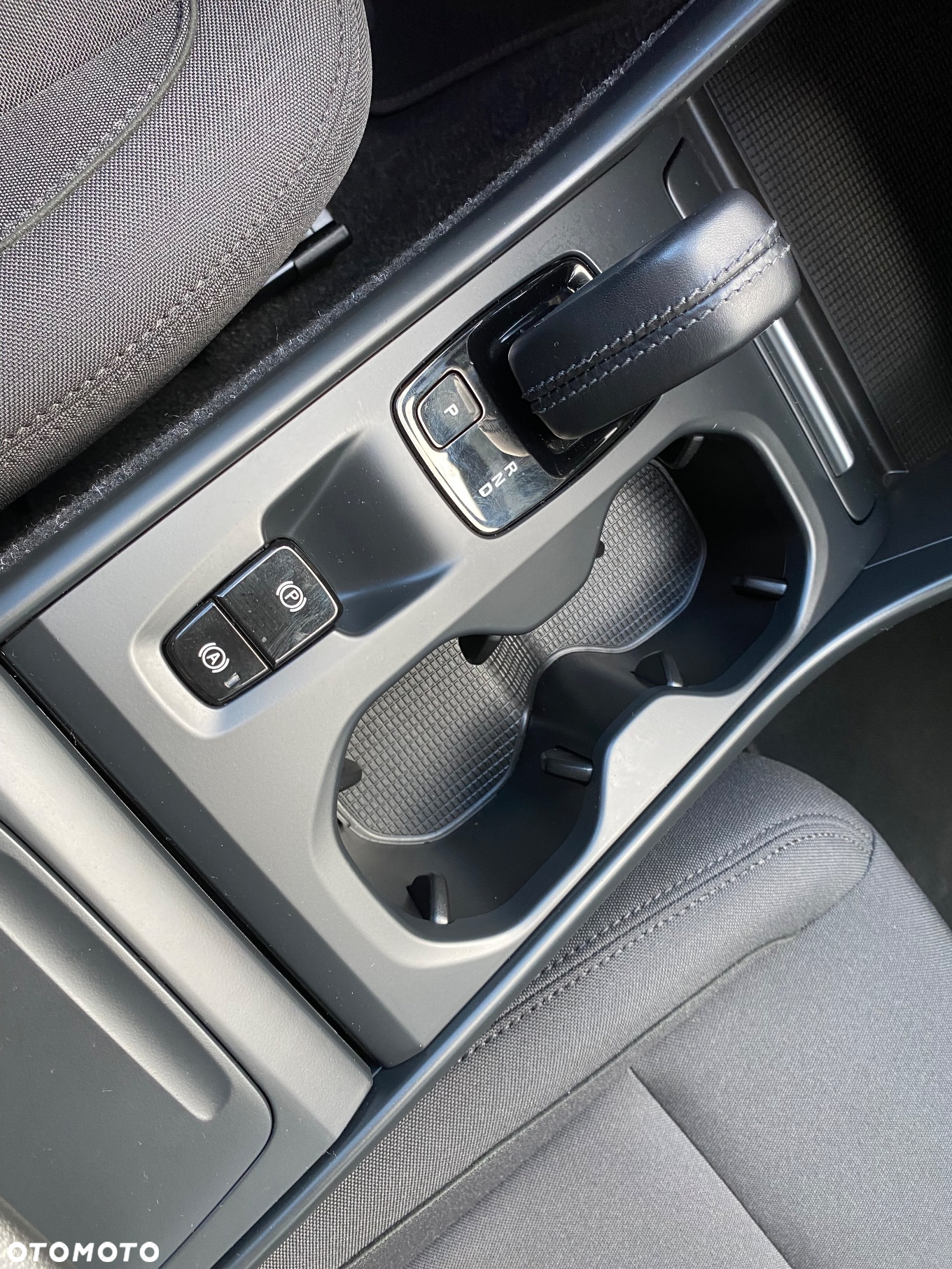 Volvo XC 40 - 8