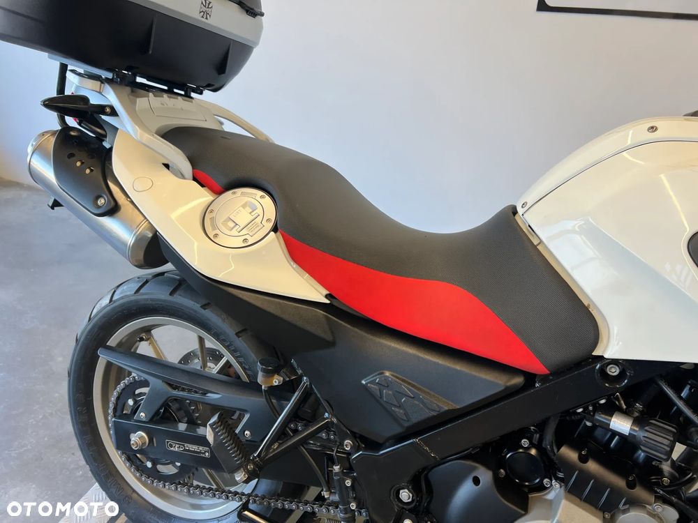 BMW G - 30