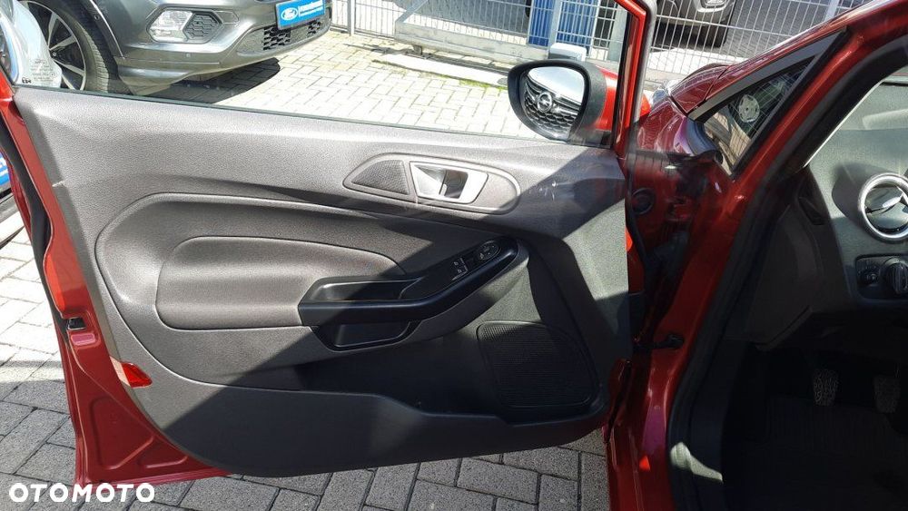 Ford Fiesta - 11