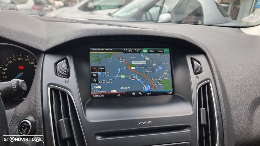 Ford Focus 1.0 EcoBoost Titanium - 9