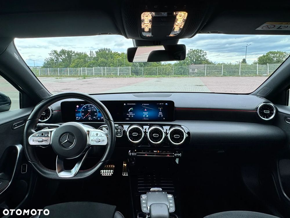 Mercedes-Benz Klasa A 200 AMG Line 7G-DCT - 29