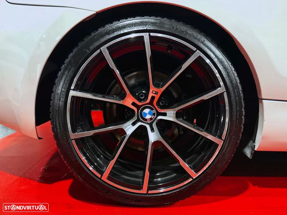 BMW 118 d Pack M - 8