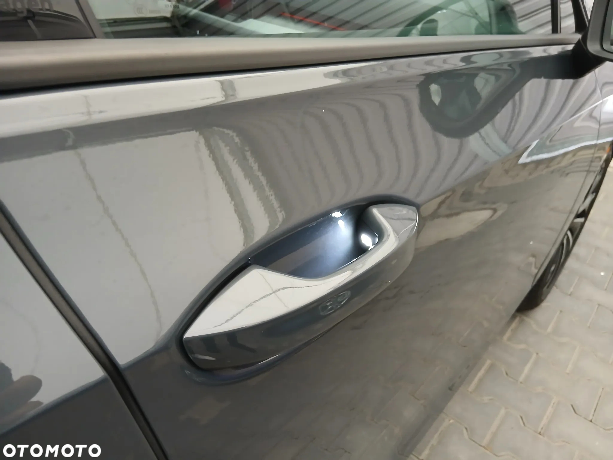 Volkswagen Golf VIII 1.0 TSI Life - 33