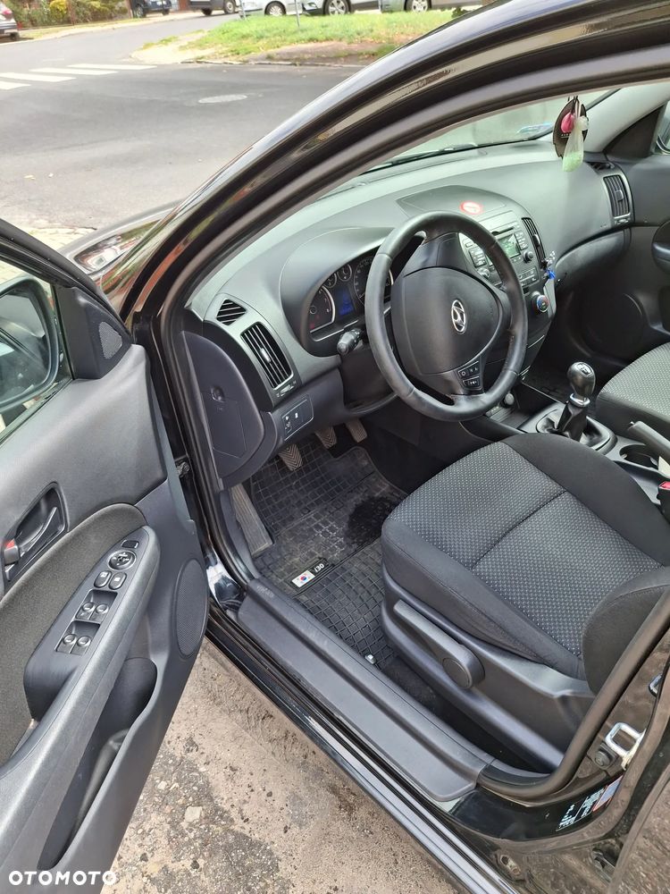 Hyundai i30 1.4 Comfort - 8