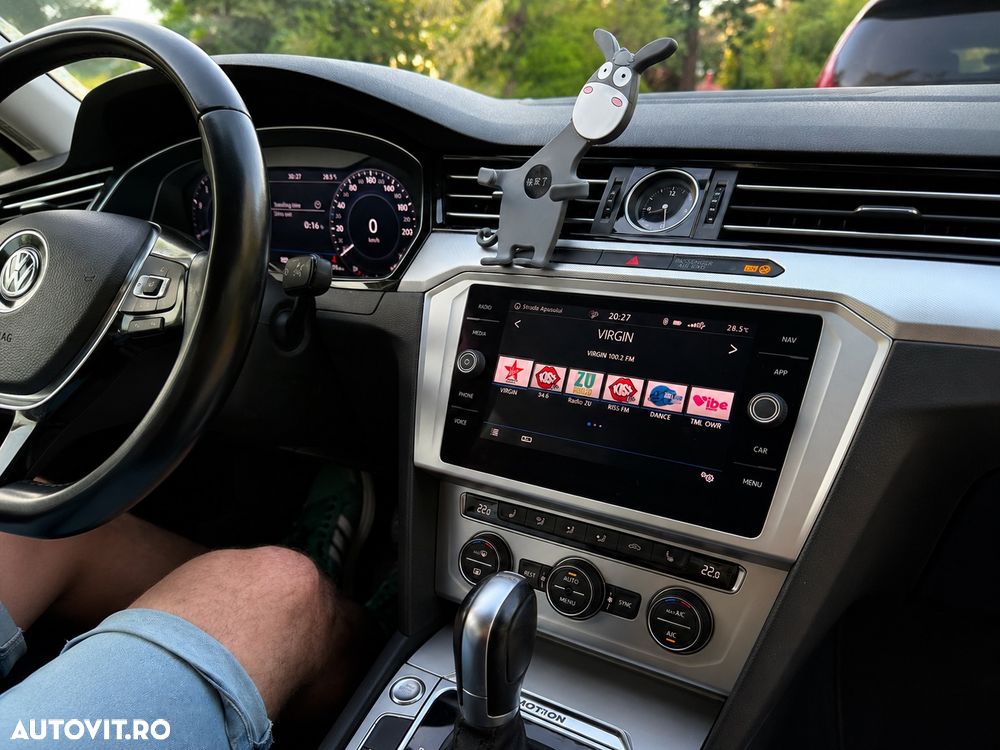 VOLKSWAGEN Passat 2018 — imagine 8