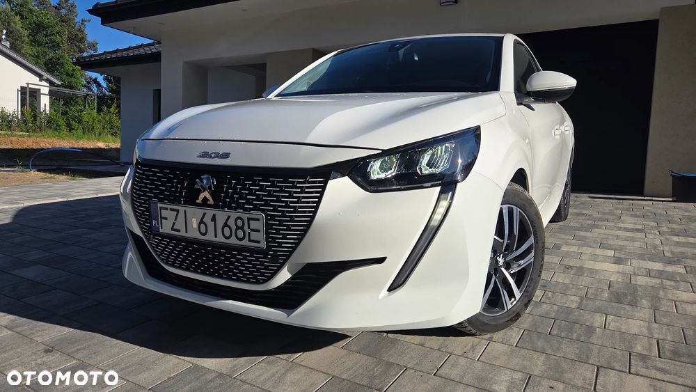 Peugeot 208 PureTech 100 EAT8 Active - 4