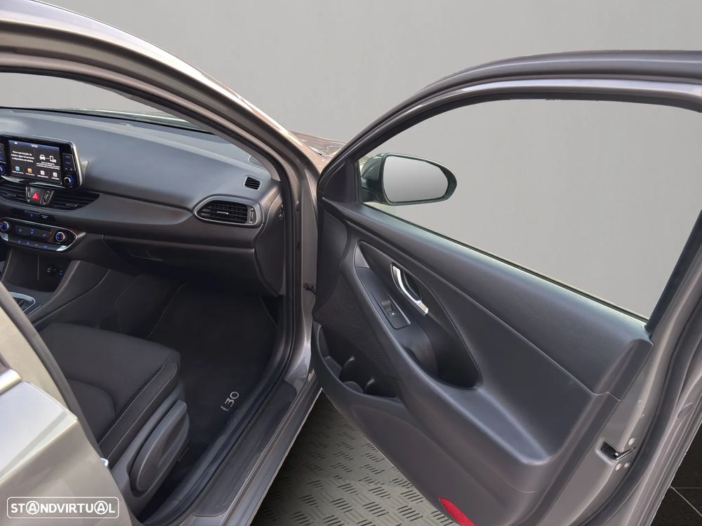 Hyundai i30 1.6 CRDI STyle - 23