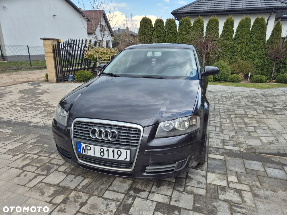 Audi A3 Sportback 1.6 Ambiente - 9