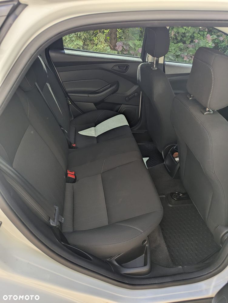 Ford Focus - 2