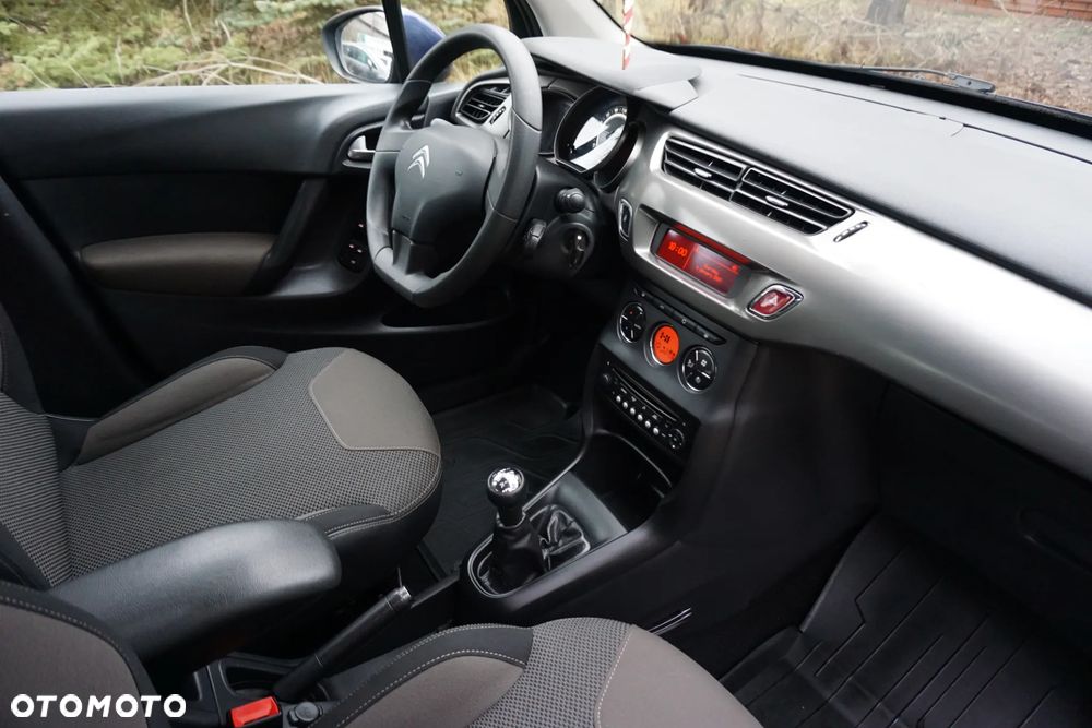 Citroën C3 Pure Tech 82 SHINE - 4