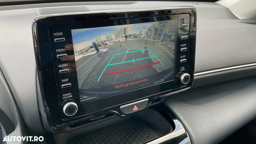 Toyota Yaris Cross 1.5 VVT-i HSD 4x2 Eco - 17