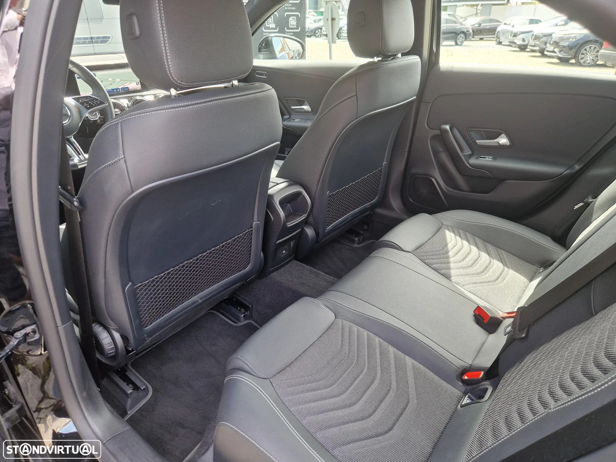 Mercedes-Benz A 250 Limousine e - 13