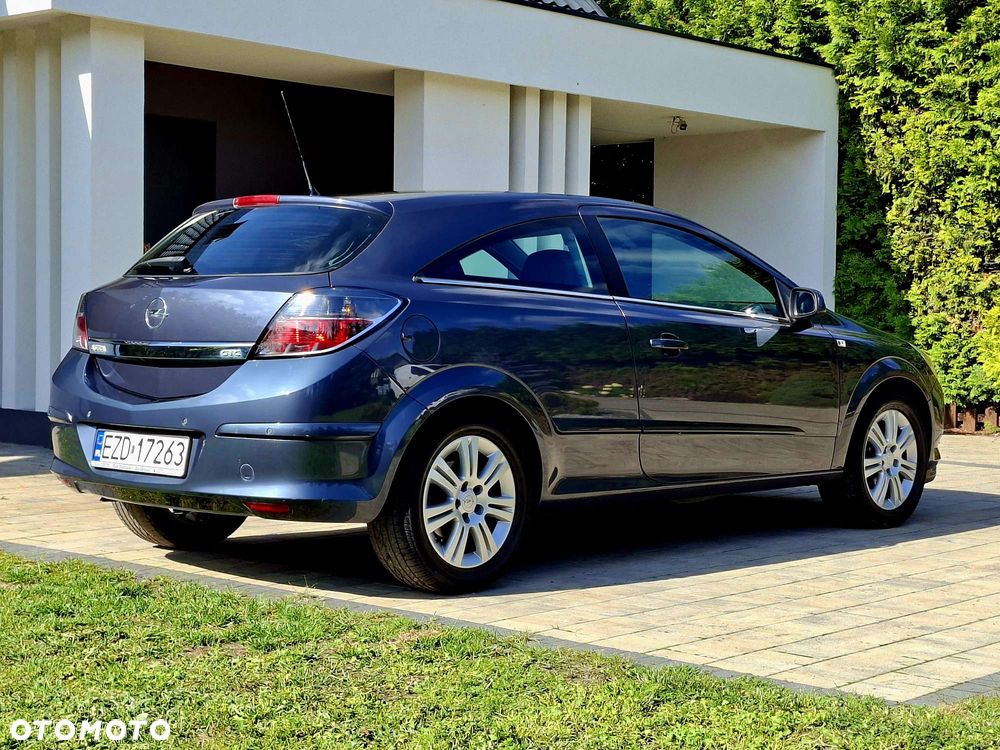 Opel Astra 1.6 Innovation 110 Jahre - 22