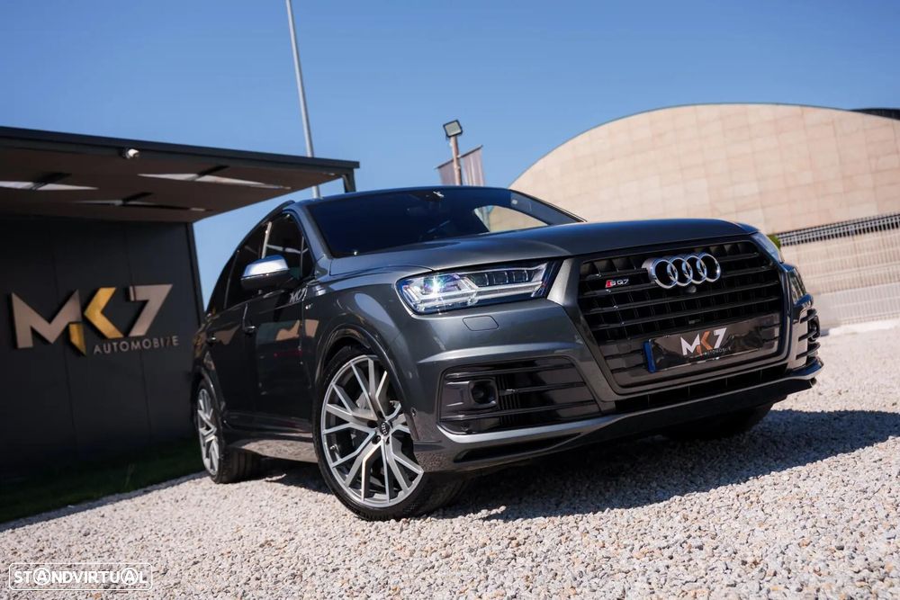 Audi SQ7 4.0 TDI V8 quattro Tiptronic 7L — fotografia 50