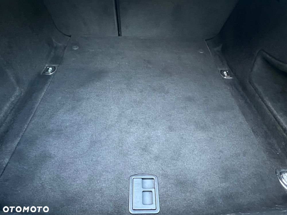 Audi A4 Limousine - 19